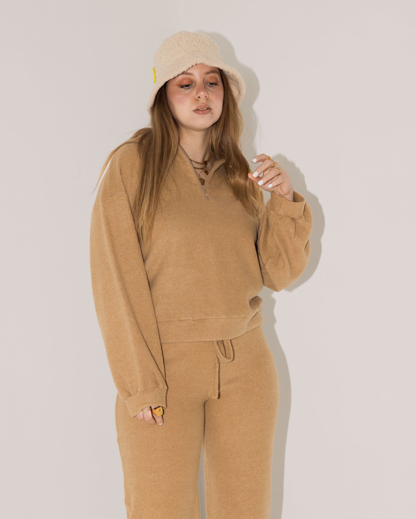 Cafe Knitted Sweatshirt