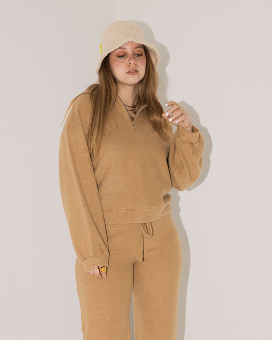 Cafe Knitted Sweatshirt